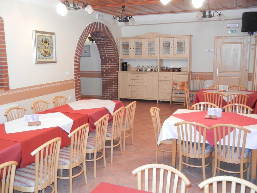 Guesthouse Macesen Сподня-Сорица Экстерьер фото