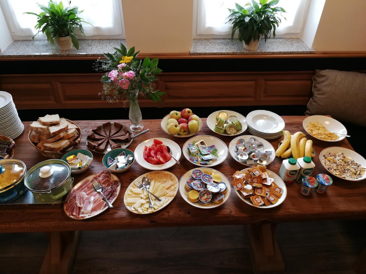 Guesthouse Macesen Сподня-Сорица Экстерьер фото